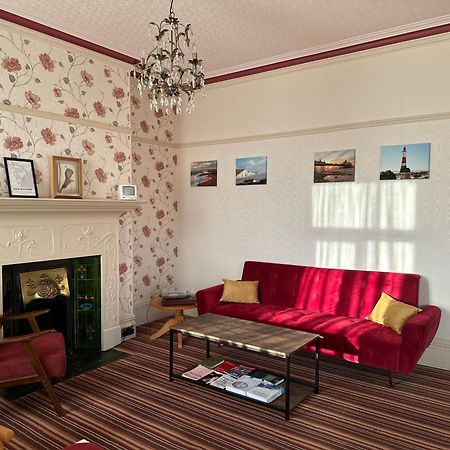 Devonia Express Hotel Eastbourne Bagian luar foto